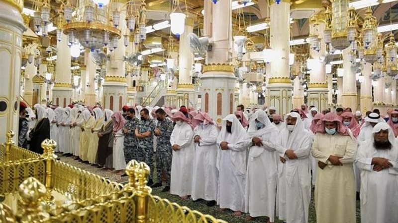 موعد صلاة التراويح اليوم