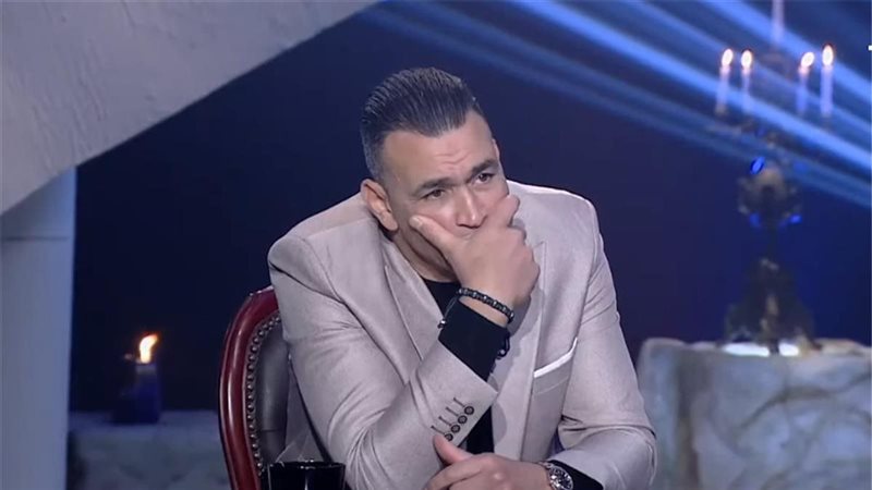 عصام الحضري يهاجم