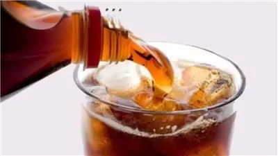 أضرار المشروبات الغازية في رمضان.. انتعاش زائف يجب الحذر منها