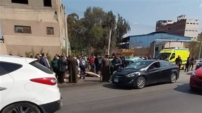 مصرع 5 أشخاص وإصابة 3 آخرين في تصادم سيارتين بـ حادث طنطا 