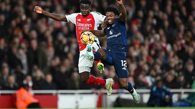 قبل مواجهة اليوم| التاريخ ينحاز لأرسنال ومانشستر يونايتد يبحث عن تقليص الفارق واستعادة الهيبة