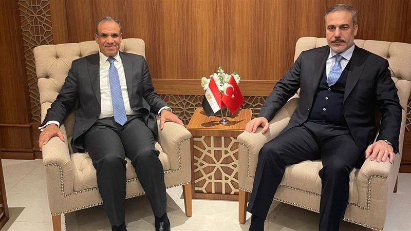 وزير الخارجية ونظيره