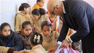 وزير التربية والتعليم يتفقد مدارس المرج وعين شمس لمتابعة انتظام اختبارات مارس