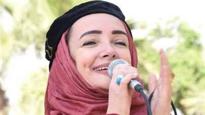 عايدة الأيوبي: الحجاب لم يمنعني من الفن وسأعود بأغنية أنا مصر