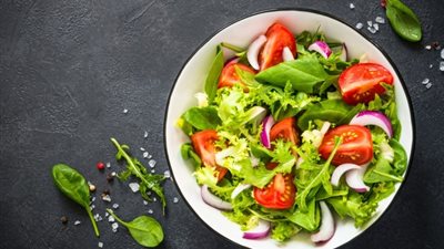 تناول السلطة يوميًا في رمضان 2025.. سر الترطيب والصحة الجيدة