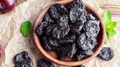 فوائد تناول القراصيا في رمضان.. 5 مزايا صحية وتحذيرات لبعض الفئات