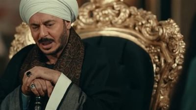 مسلسل حكيم باشا الحلقة 15.. مصطفى شعبان يخبر ولاد عمه 