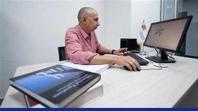 جامعة مصر للمعلوماتية تكشف تفاصيل أبحاث علمية جديدة لحل مشكلات الإسكان والزراعة