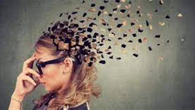 حكم صيام مريض ألزهايمر الذي ينسى فيأكل أو يشرب.. الافتاء توضح 