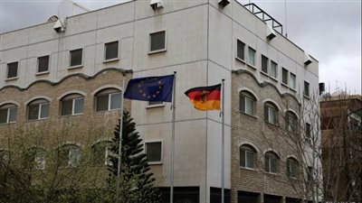 بعد إغلاقها منذ ثلاثة عشر عاماً ألمانيا تعيد فتح سفارتها بدمشق 