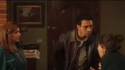 مسلسل نص الشعب اسمه محمد الحلقة السابعة.. ادعاء بالتسمم وفضيحة في الفندق