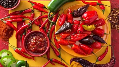 الأمعاء والدماغ في خطر.. كيف يؤذيك الطعام الحار دون أن تشعر؟