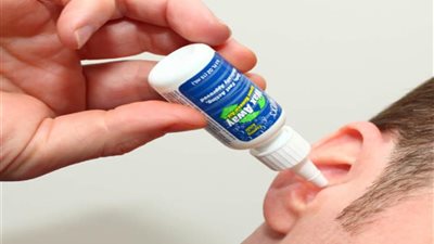 هل وضع النقط في الأنف أو الأذن يؤثر على صحة الصيام؟