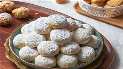 قبل تناول كحك العيد.. كيف تحافظ على صحة جهازك الهضمي؟