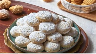 بعد الإفراط في تناول كحك العيد.. إليك الحل لاستعادة توازن جسمك