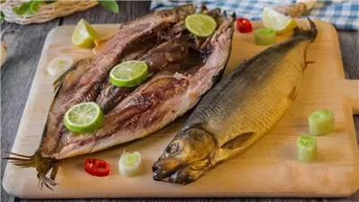 كيف تتخلص من الحموضة بعد تناول الفسيخ والرنجة في العيد؟