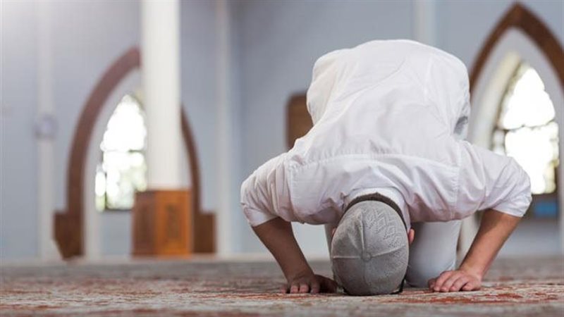 حكم تأخير الصلاة