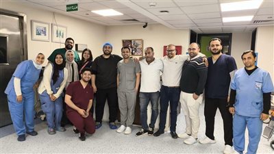 تفاصيل إجراء ولادة قيصرية لحالة حرجة باستخدام جهاز الإيكمو بقصر العيني