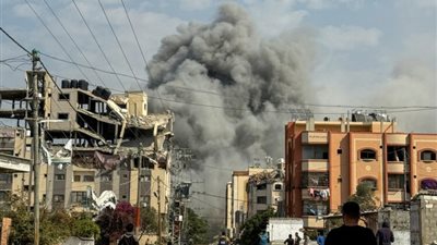 عاجل.. انفـ ـجارات عنـ ـيفة ونسف مباني سكنية في قطاع غـ ـزة