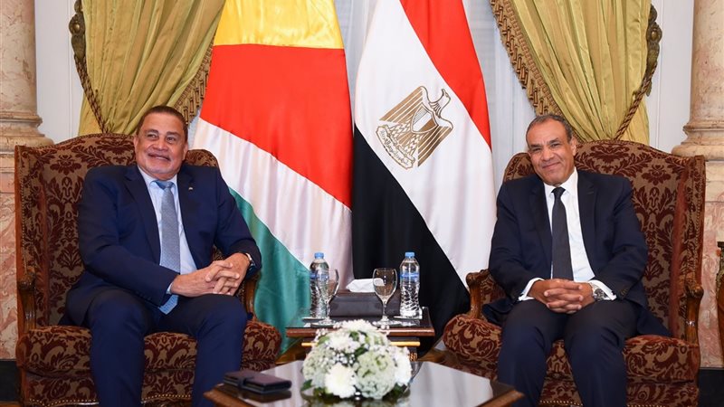 وزير الخارجية ونظيره
