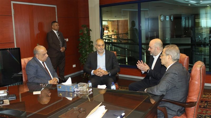 زيارة وزير الكهرباء