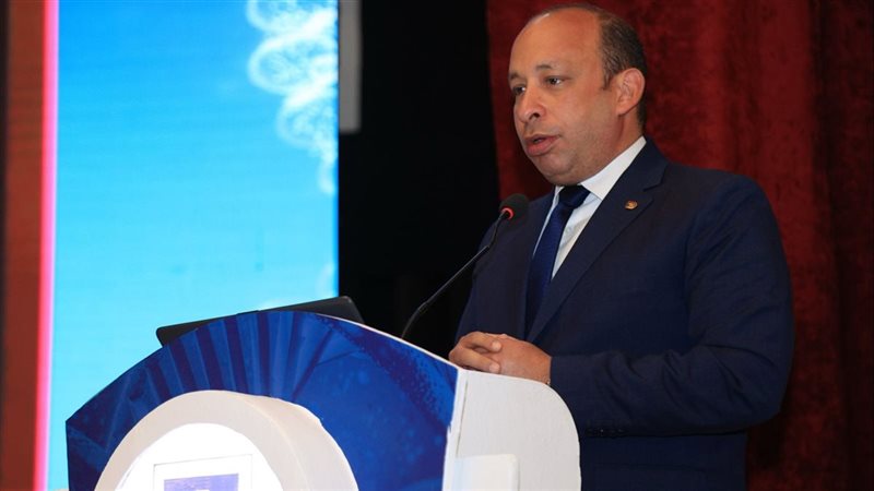 د. حسام صلاح عميد