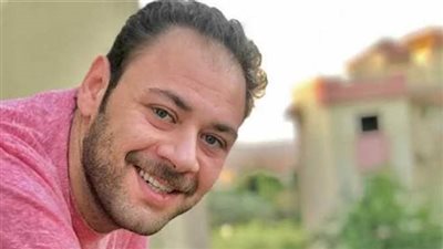 محمد علي رزق يكشف: والدي بدأ من لا شيء وصنع مجده بالكشري