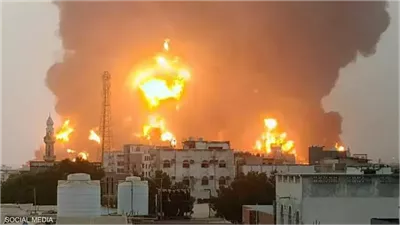 بعد هجـ ـمات الحوثي على مطار بن جوريون..هجمات إسرائيلية على ميناء الحديدة