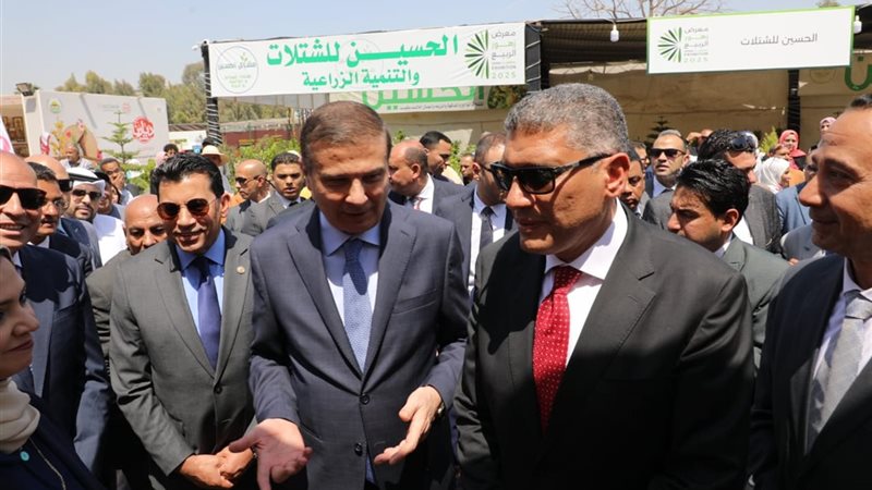 افتتاح معرض زهور