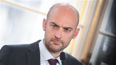 وزير الخارجية الفرنسي: طلب هولندا بإعادة النظر في علاقة أوروبا بإسرائيل مشروع