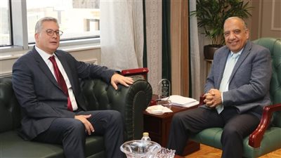 وزيرا الكهرباء والبترول يبحثان خطة توفير الوقود ومواجهة زيادة الأحمال بالصيف