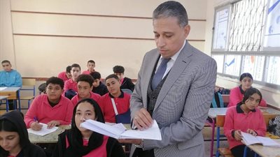 تعليم الجيزة تقرر حرمان 4 طلاب من استكمال امتحانات الشهادة الإعدادية.. ما القصة؟