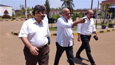 كواليس جولة وزير الكهرباء بمحطة أبو قير الجديدة بالإسكندرية ثالث أيام العيد 
