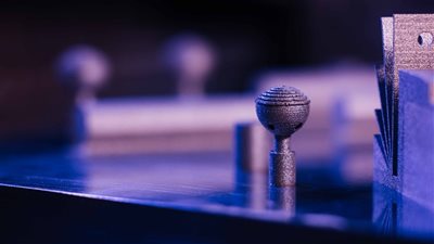 روساتوم: جامعة تومسك تطوّر منتجًا لعلاج أمراض المسالك البولية باستخدام طابعة ثلاثية الأبعاد