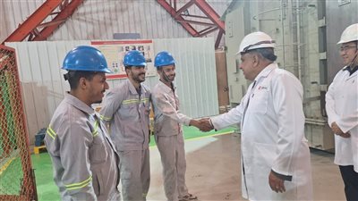 وزير الكهرباء في زيارة ميدانية الى مصانع شركة اكس دى  إجيماك بالسويس  