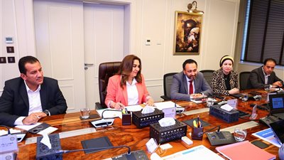 وزيرتا البيئة والتنمية المحلية تتابعان تطورات إنشاء مشروع المدينة المتكاملة لمعالجة المخلفات