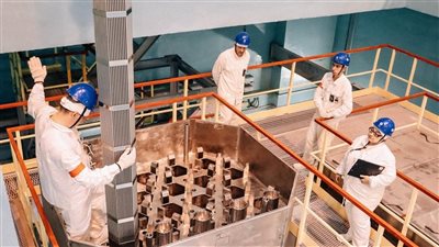 روساتوم: تحميل دفعة من الوقود النووي المبتكر TVS-5 لأول مرة في مفاعل VVER-1200 