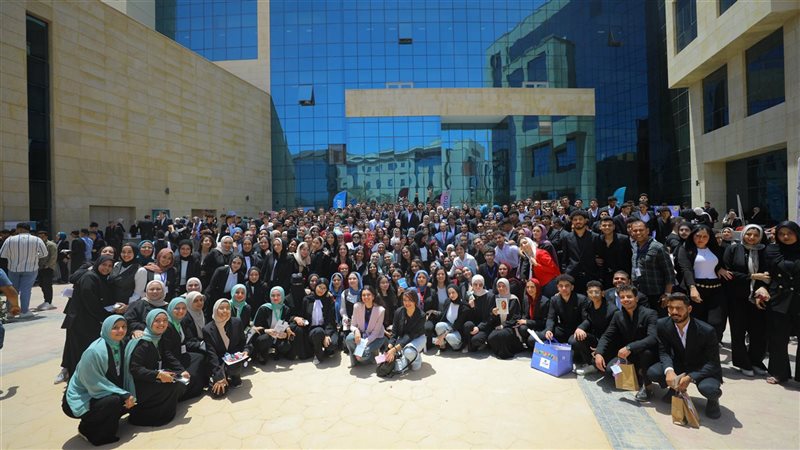 تطوير مشاريع طلاب