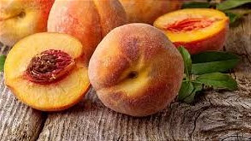 فوائد تناول الخوخ