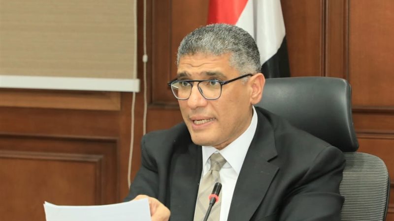 عادل النجار محافظ