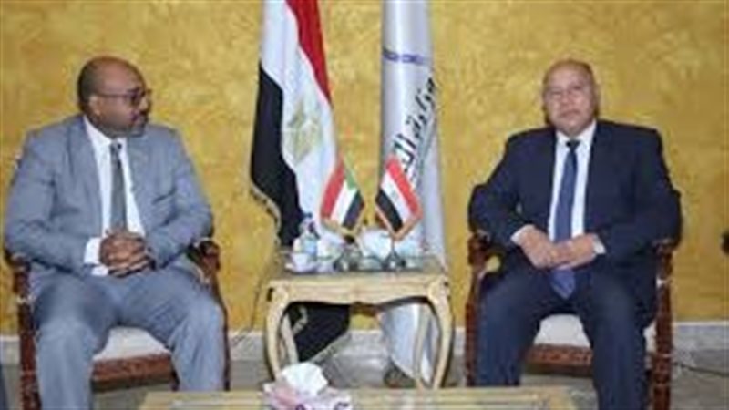 وزير النقل يبحث آفاق