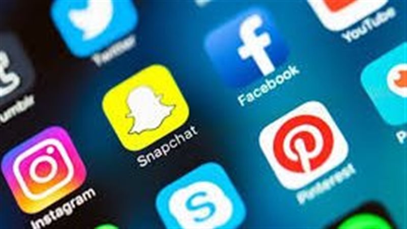 تغريم طالبة 20 ألف