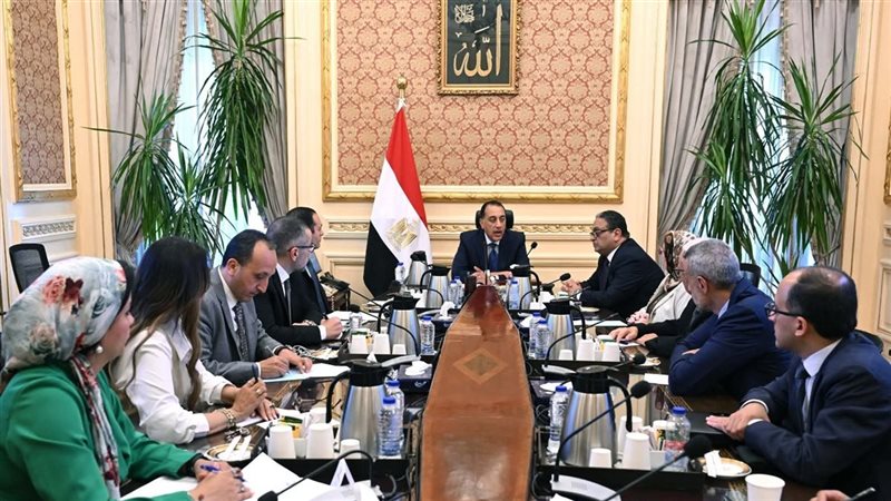 أعضاء اللجنة الاستشارية