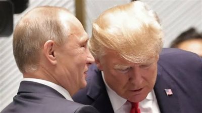 ترامب يصل إلى ألاسكا لعقد قمة مرتقبة مع بوتين وسط ترقب دولي