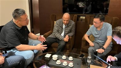 مباحثات مكثفة بين وزير الكهرباء وسانجرو الصينية لإنشاء مصنع لبطاريات تخزين الطاقة بمصر