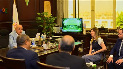 فريق تواصل الرقابة النووية والإشعاعية في ضيافة محافظ الأقصر 