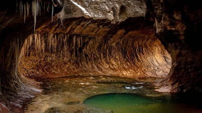 جيولوجية تكتشف ميكروبات وتتذوق أقدم مياه عمرها 2.6 مليار سنة بمنجم كندي