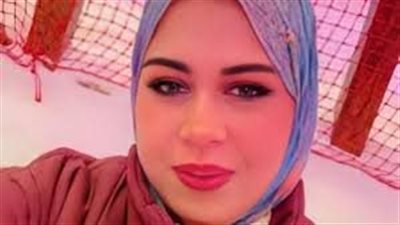 أم عمر فراولة.. من بيع الفاكهة إلى السجن بسبب فيديوهات التيك توك