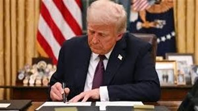 ترامب يفرض رسومًا جمركية على الهند بسبب النفط الروسي.. تصعيد اقتصادي جديد