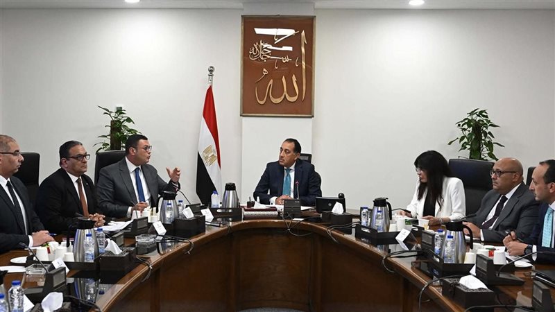اجتماع رئيس الوزراء